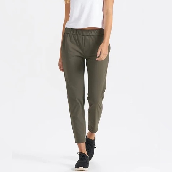 Vuori Women's XS Olive Miles Ankle Pants Stretch Performance Wear Active Bottoms - Picture 2 of 16